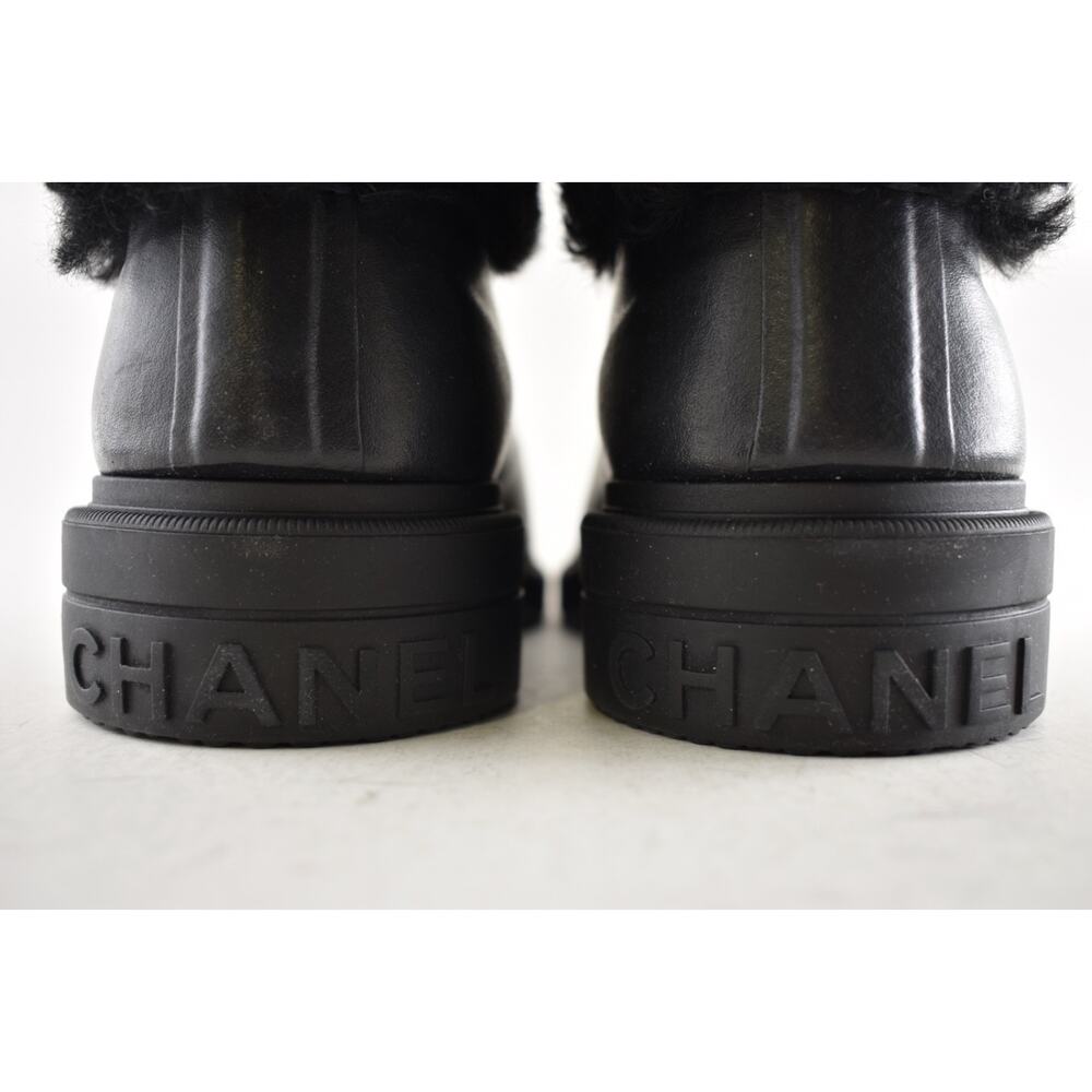 Chanel 24K Black Sheep Shearling Fur Rubber CC Low Top Short Ankle Rain Boots 42 - Picture 16 of 16
